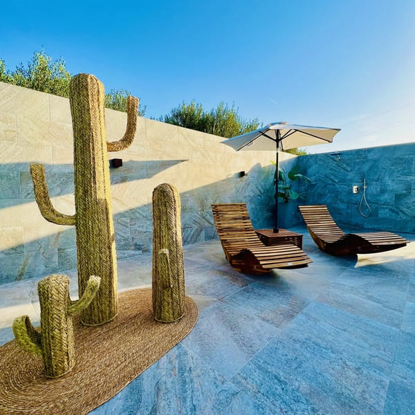 Hoteles Burbuja Almería con solarium El Cielo Jardines