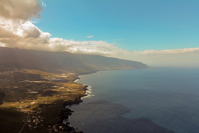 Hoteles Burbuja en El Hierro en Canarias vista golfo