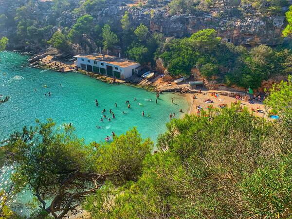 Cala en Mallorca hoteles burbuja