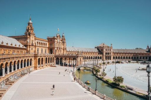 Hoteles Burbuja en Sevilla vista Plaza España